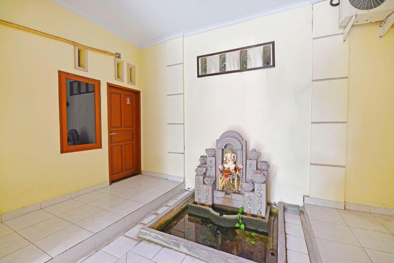 Oyo 91445 Sandat Guest House Denpasar Eksteriør bilde