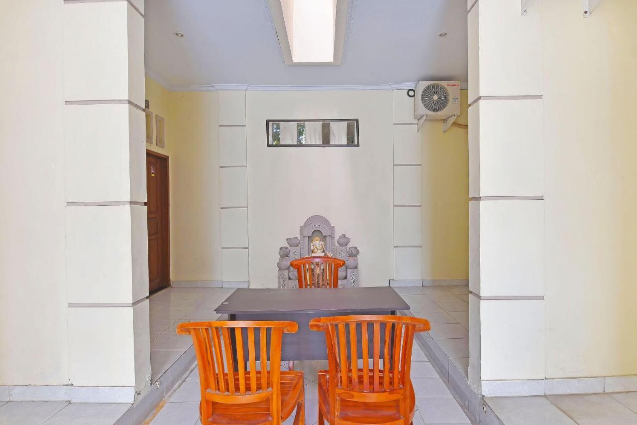 Oyo 91445 Sandat Guest House Denpasar Eksteriør bilde